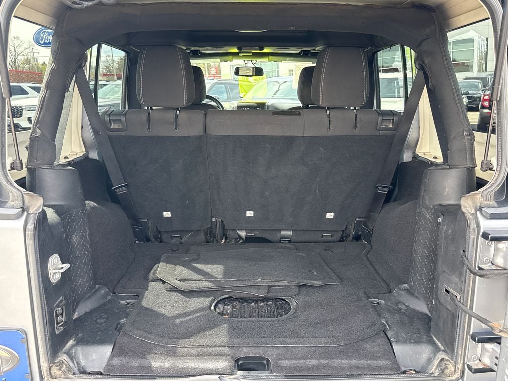 2016 Jeep Wrangler Unlimited Rubicon 4WD Near Milwaukee WI