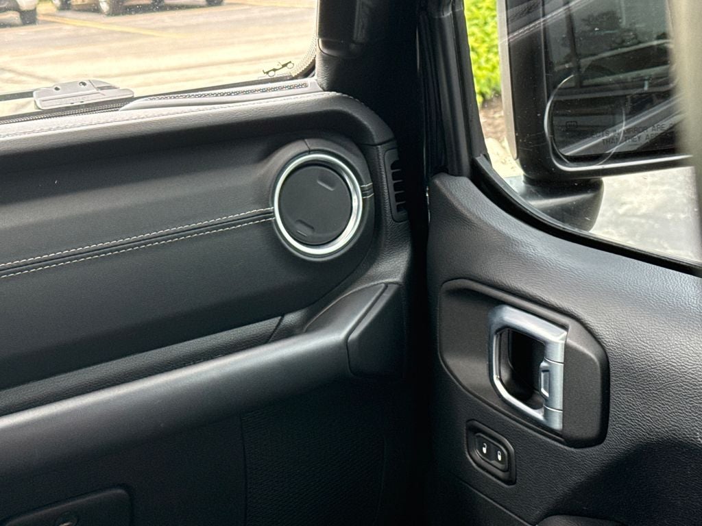 2018 Jeep Wrangler Unlimited Sahara Blue Certified 4WD Near Milwaukee WI