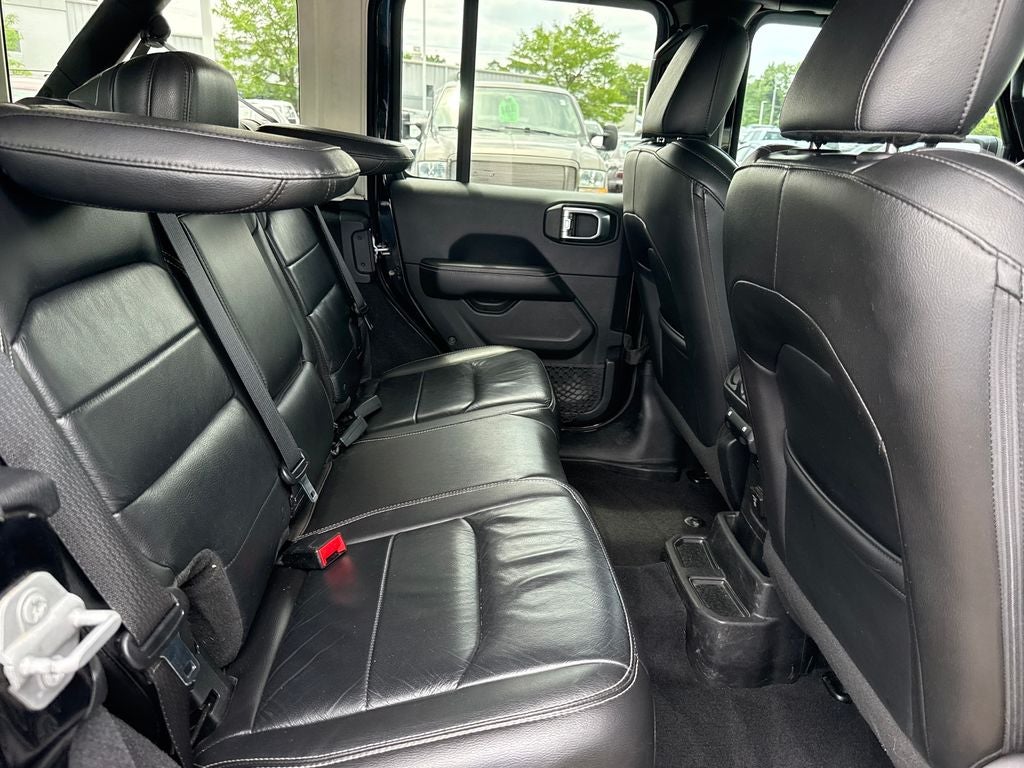 2018 Jeep Wrangler Unlimited Sahara Blue Certified 4WD Near Milwaukee WI