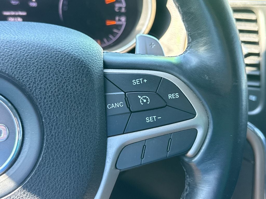 2016 Jeep Grand Cherokee Laredo 4WD Near Milwaukee WI
