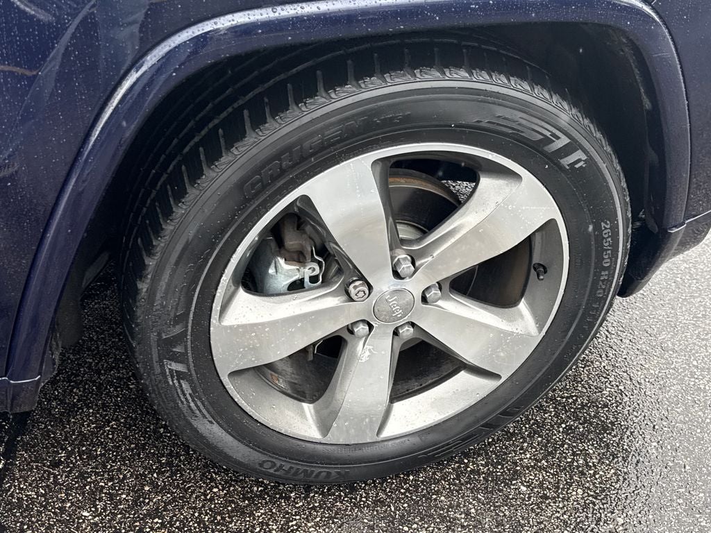 2014 Jeep Grand Cherokee Overland 4WD Near Milwaukee WI