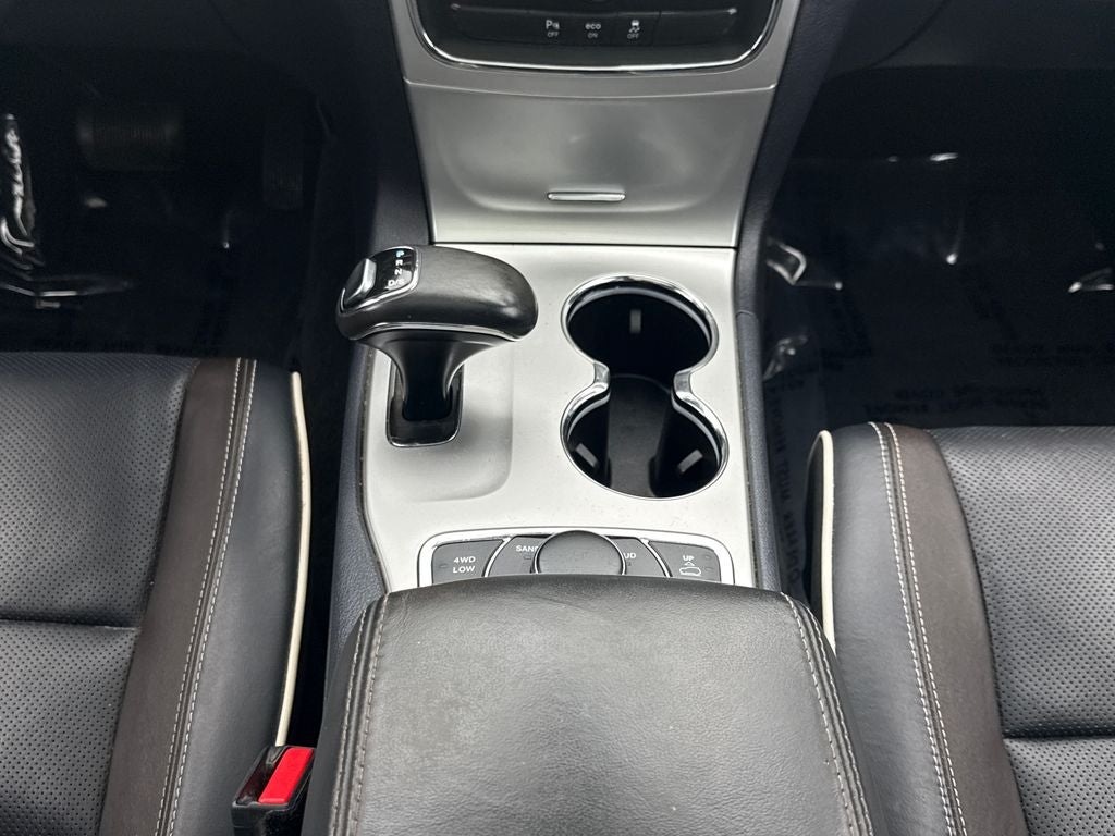 2014 Jeep Grand Cherokee Overland 4WD Near Milwaukee WI