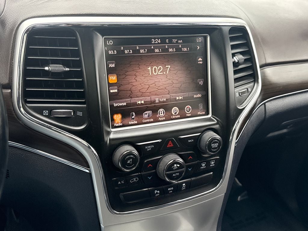 2014 Jeep Grand Cherokee Overland 4WD Near Milwaukee WI