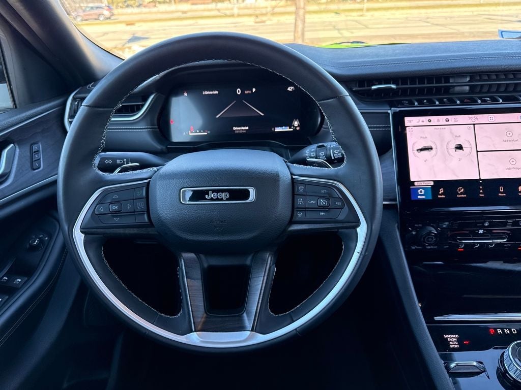 2024 Jeep Grand Cherokee Limited Blue Certified 4WD Near Milwaukee WI