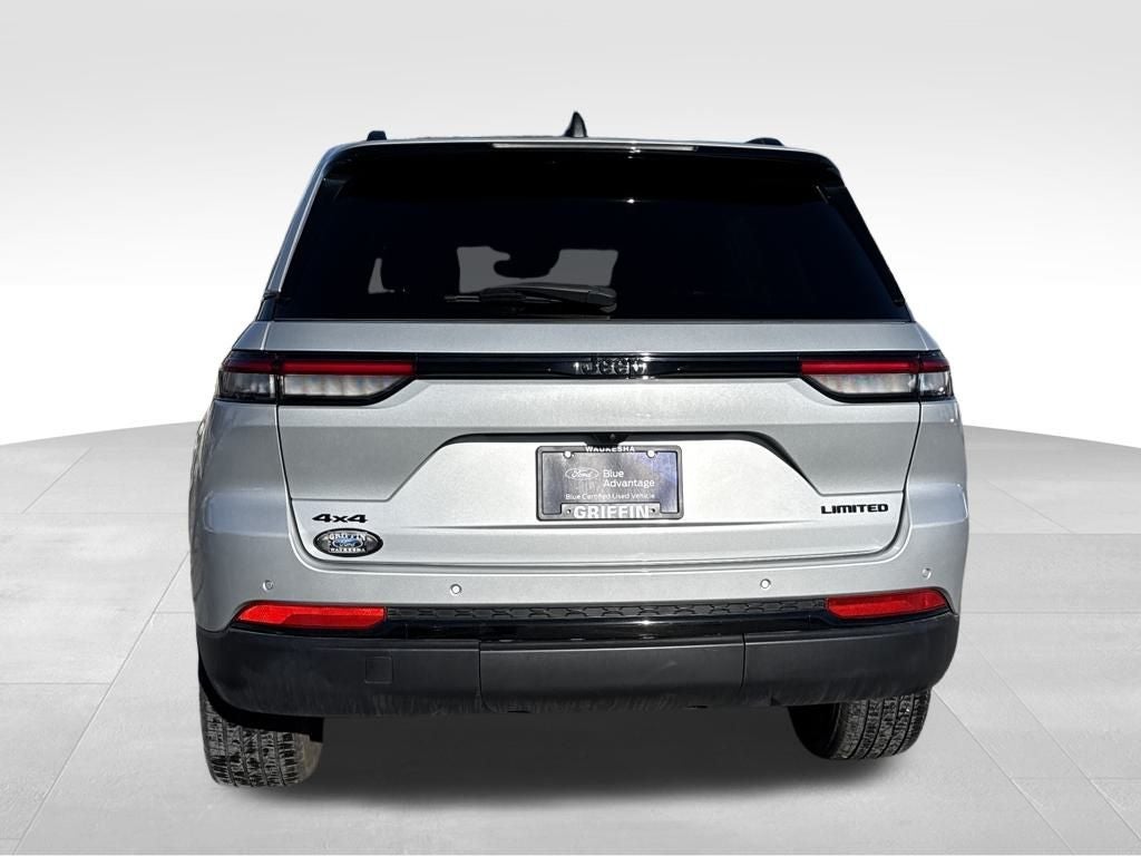 2024 Jeep Grand Cherokee Limited Blue Certified 4WD Near Milwaukee WI