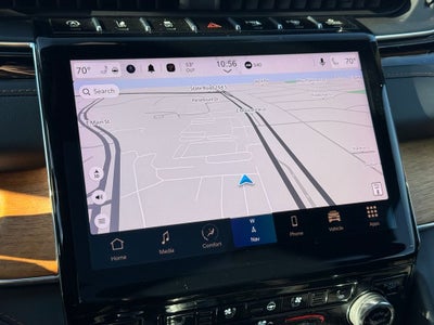 2023 Jeep Grand Cherokee Summit 4WD Near Milwaukee WI