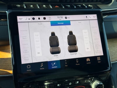 2023 Jeep Grand Cherokee Summit 4WD Near Milwaukee WI