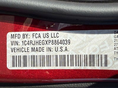 2023 Jeep Grand Cherokee Summit 4WD Near Milwaukee WI