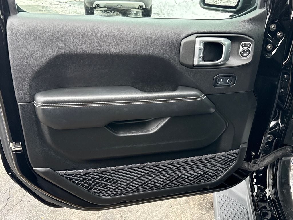 2020 Jeep Gladiator Overland Blue Certified 4WD Near Milwaukee WI