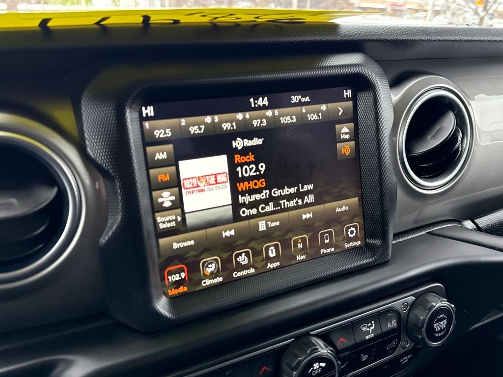 2020 Jeep Gladiator Overland Blue Certified 4WD Near Milwaukee WI