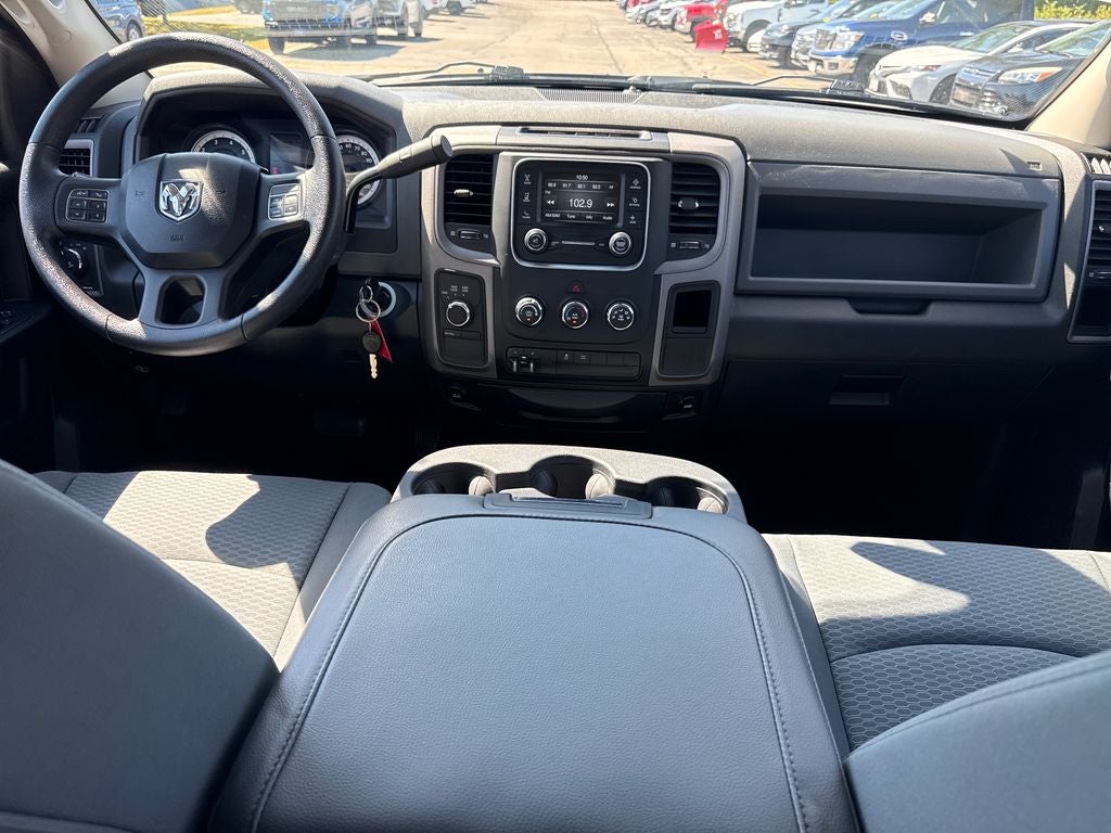 2014 RAM 1500 Express 4WD Near Milwaukee WI