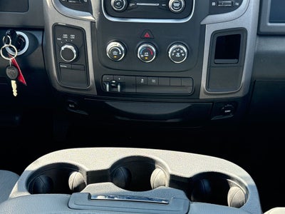 2014 RAM 1500 Express 4WD Near Milwaukee WI