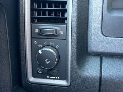 2014 RAM 1500 Express 4WD Near Milwaukee WI