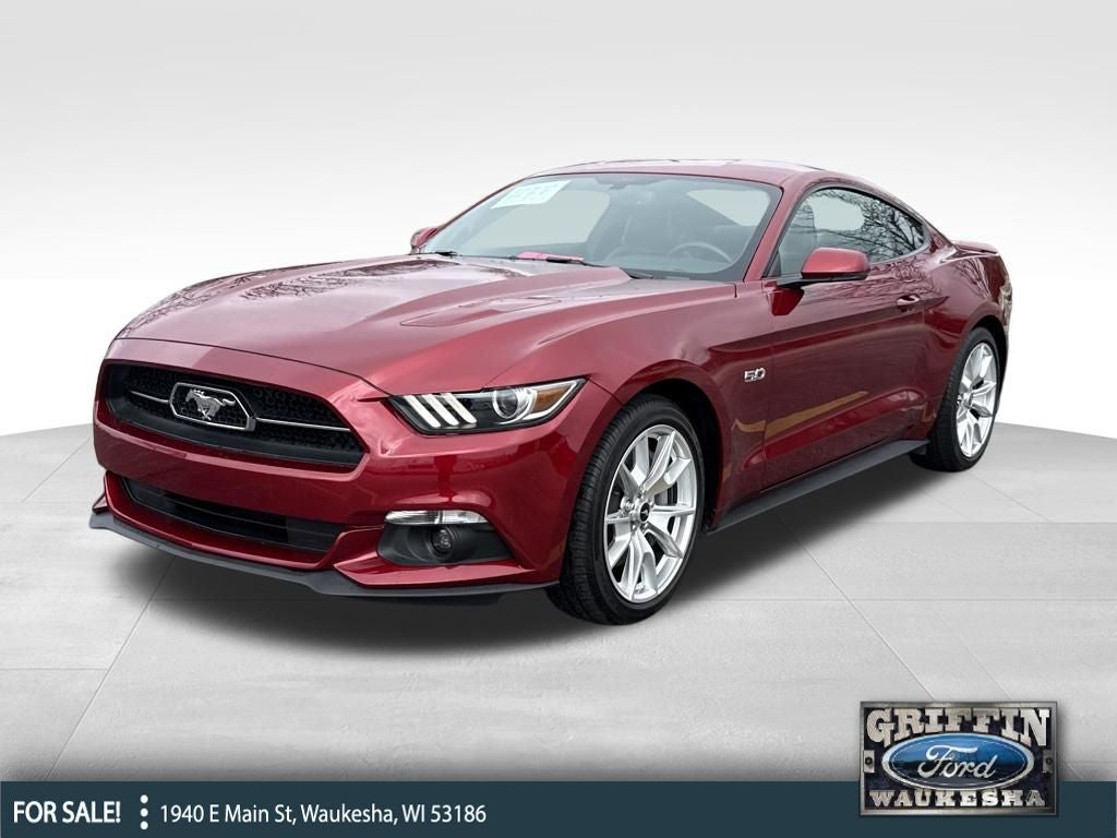 2015 Ford Mustang GT Premium Near Milwaukee WI