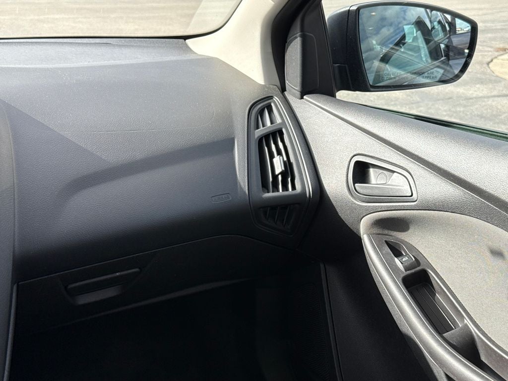 2014 Ford Focus S Near Milwaukee WI