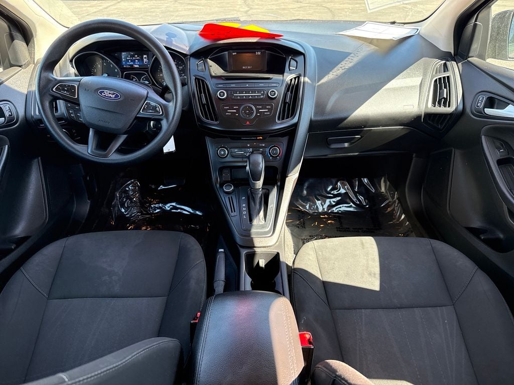 2017 Ford Focus SE Blue Certified Near Milwaukee WI