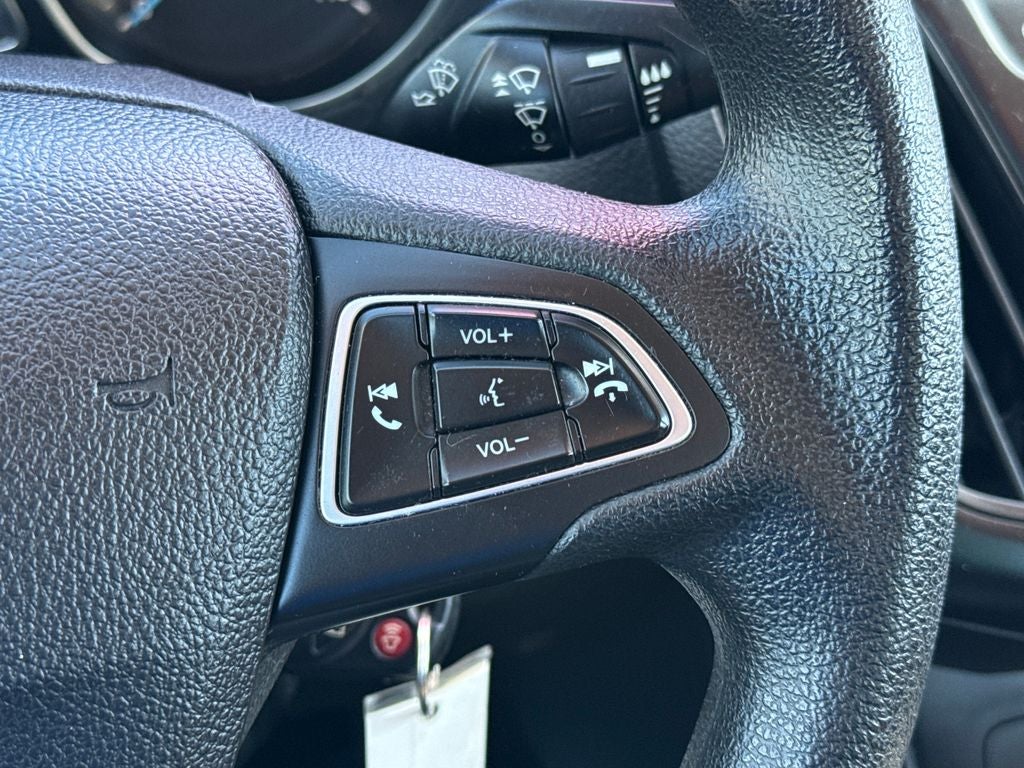 2017 Ford Focus SE Blue Certified Near Milwaukee WI