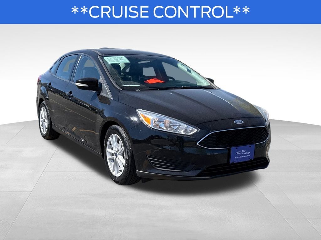 2017 Ford Focus SE Blue Certified Near Milwaukee WI