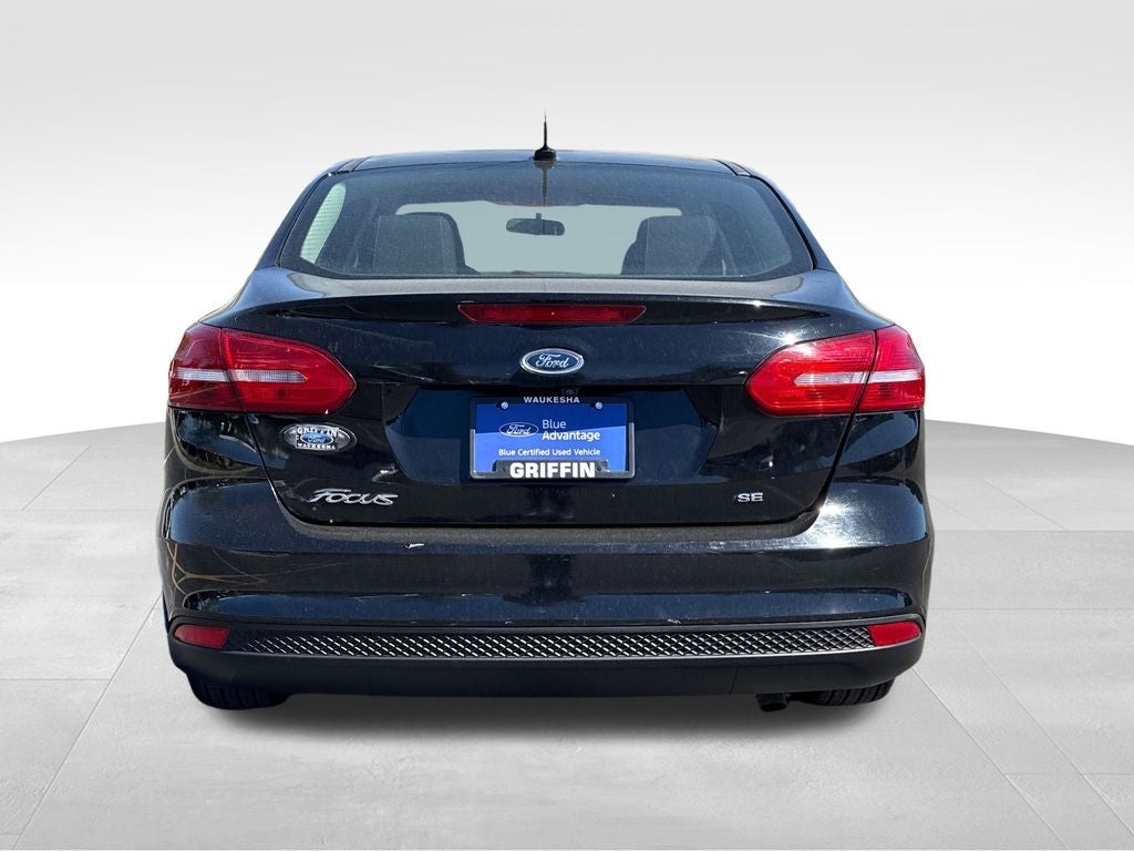 2017 Ford Focus SE Blue Certified Near Milwaukee WI