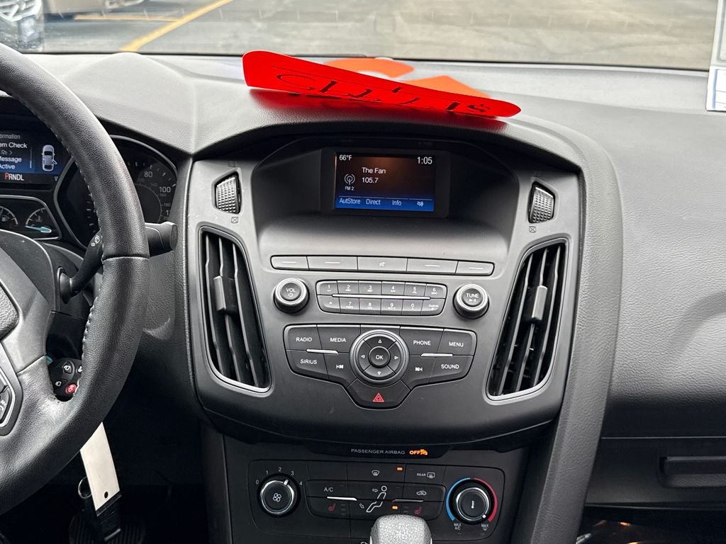 2018 Ford Focus SE Blue Certified Near Milwaukee WI