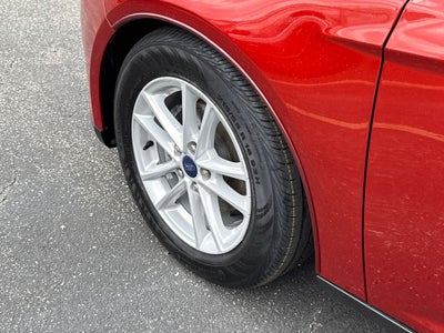 2018 Ford Focus SE Blue Certified Near Milwaukee WI
