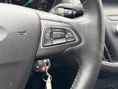 2018 Ford Focus SE Blue Certified Near Milwaukee WI