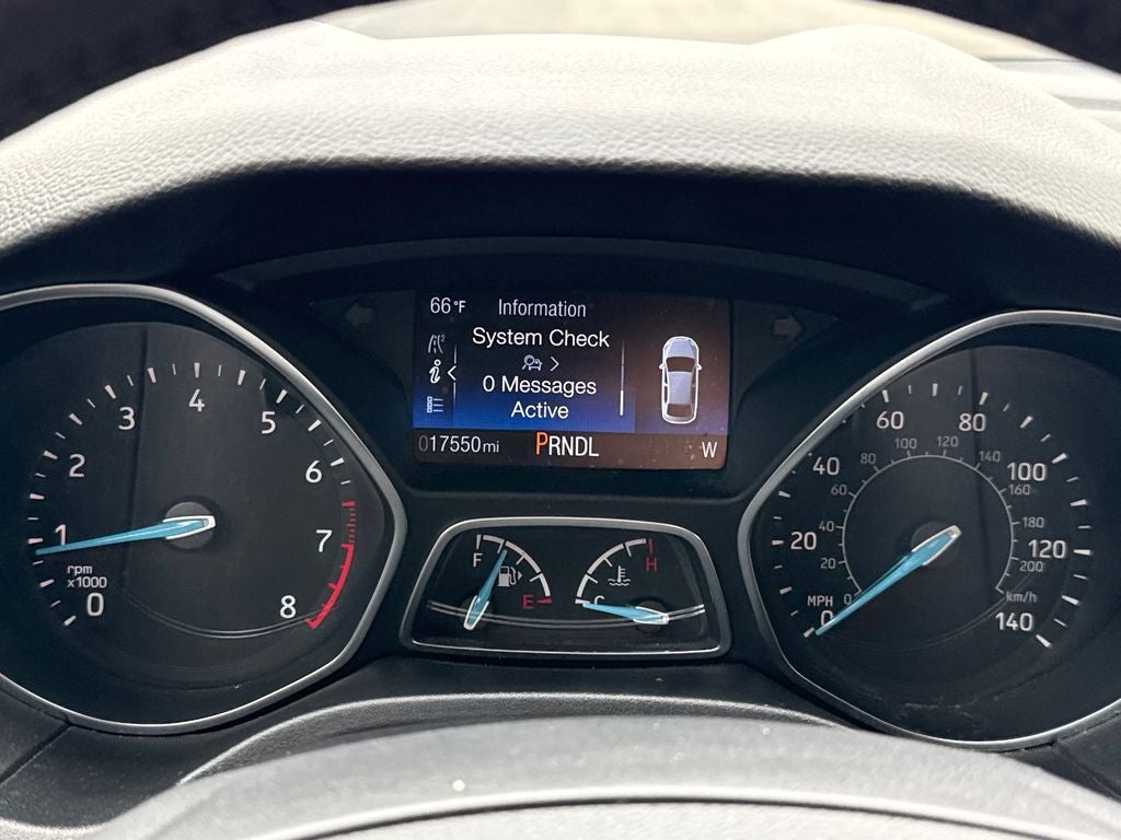 2018 Ford Focus SE Blue Certified Near Milwaukee WI