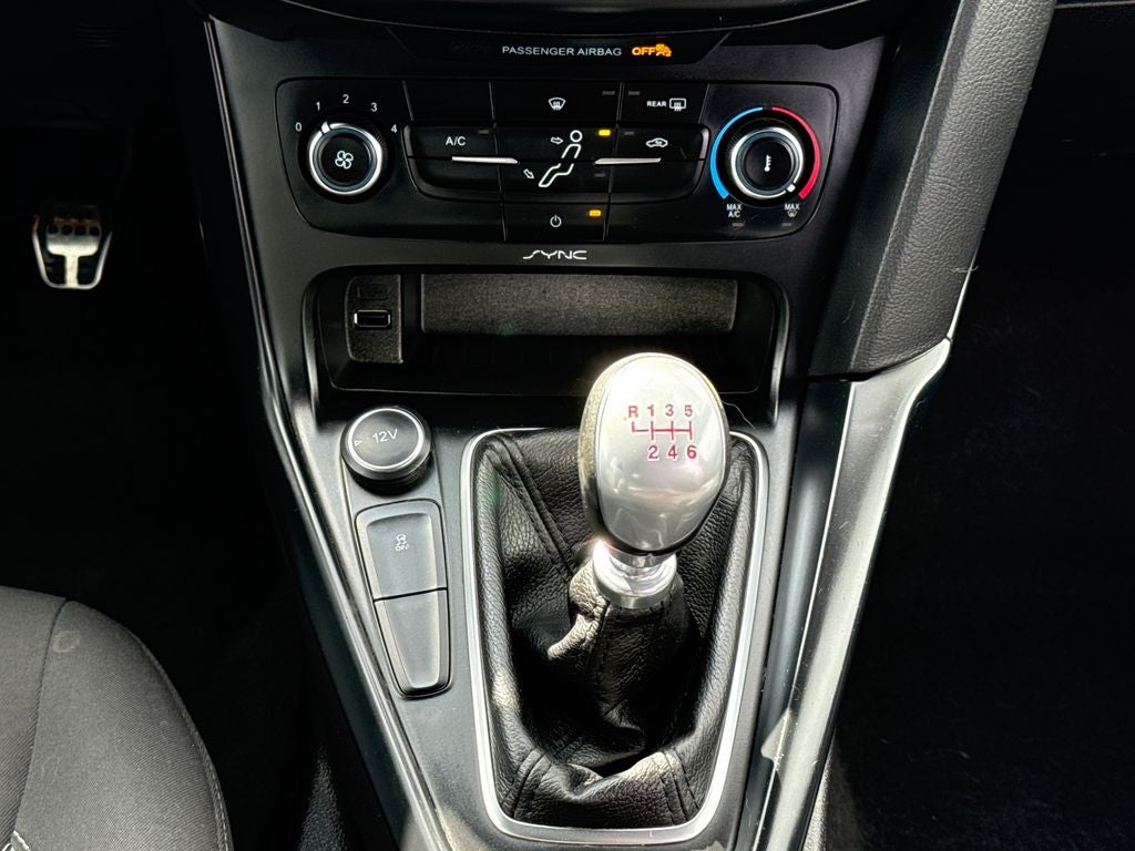 2017 Ford Focus ST Blue Certified Near Milwaukee WI