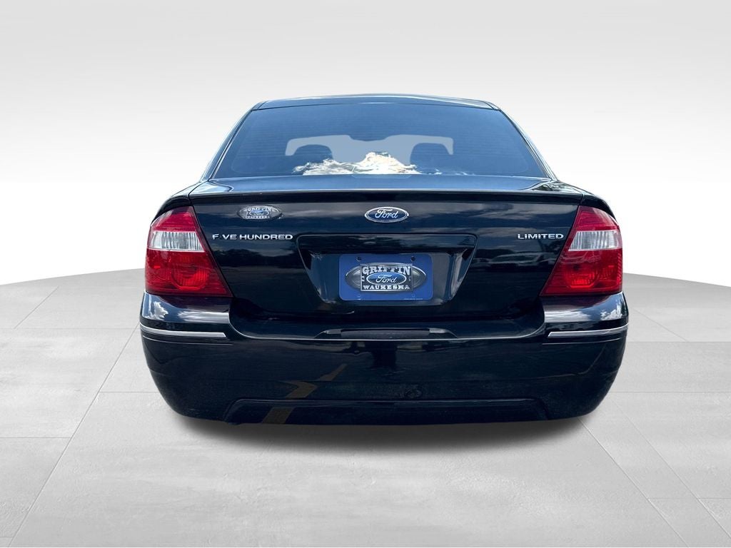 2005 Ford Five Hundred Limited Near Milwaukee WI