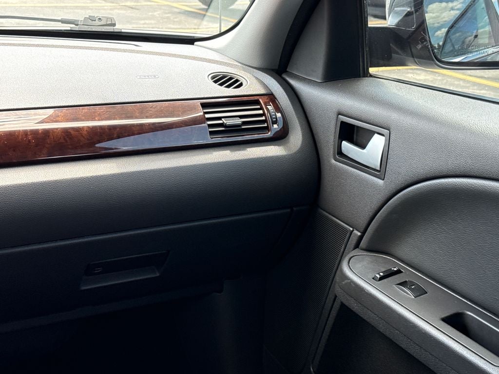 2005 Ford Five Hundred Limited Near Milwaukee WI