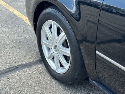 2005 Ford Five Hundred Limited Near Milwaukee WI