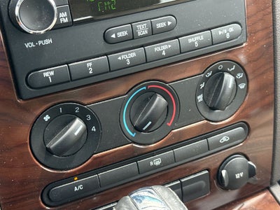 2008 Ford Taurus SEL Near Milwaukee WI