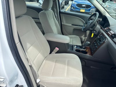 2008 Ford Taurus SEL Near Milwaukee WI