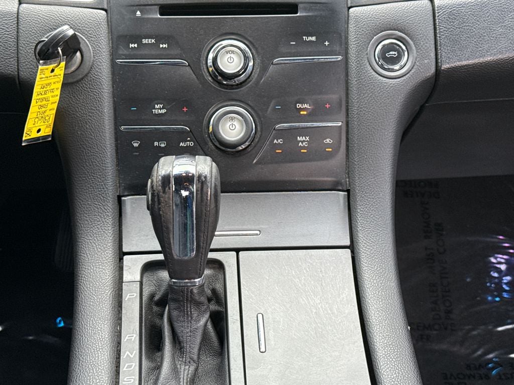 2013 Ford Taurus Limited Near Milwaukee WI