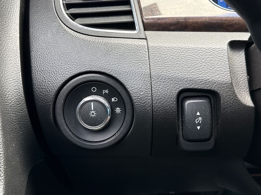 2013 Ford Taurus Limited Near Milwaukee WI