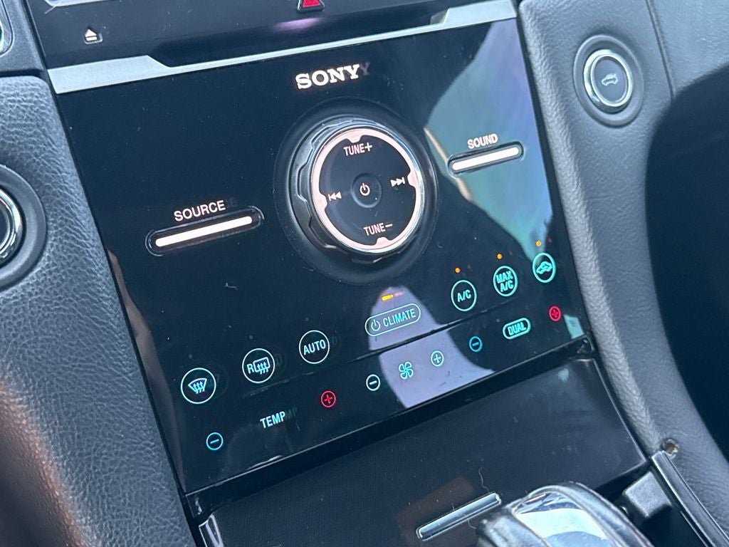 2015 Ford Taurus SHO AWD Near Milwaukee WI