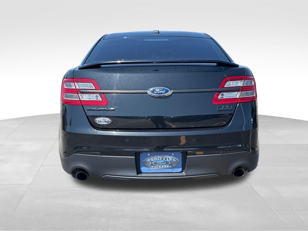 2015 Ford Taurus SHO AWD Near Milwaukee WI