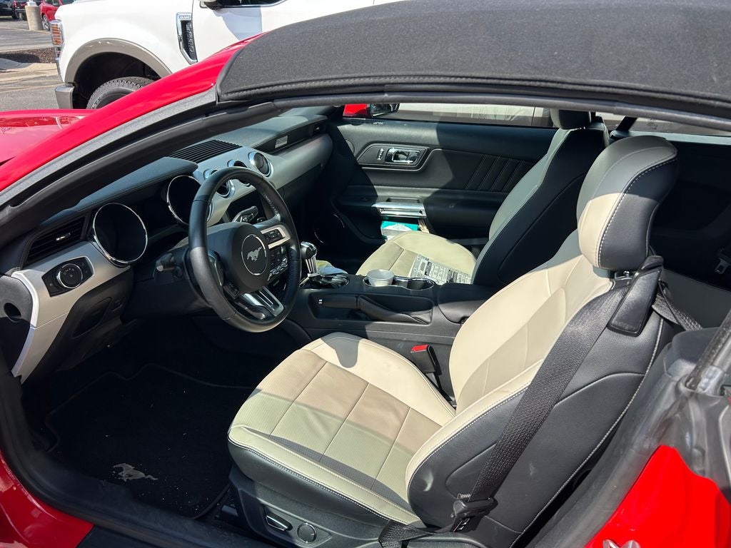2016 Ford Mustang EcoBoost Premium Near Milwaukee WI
