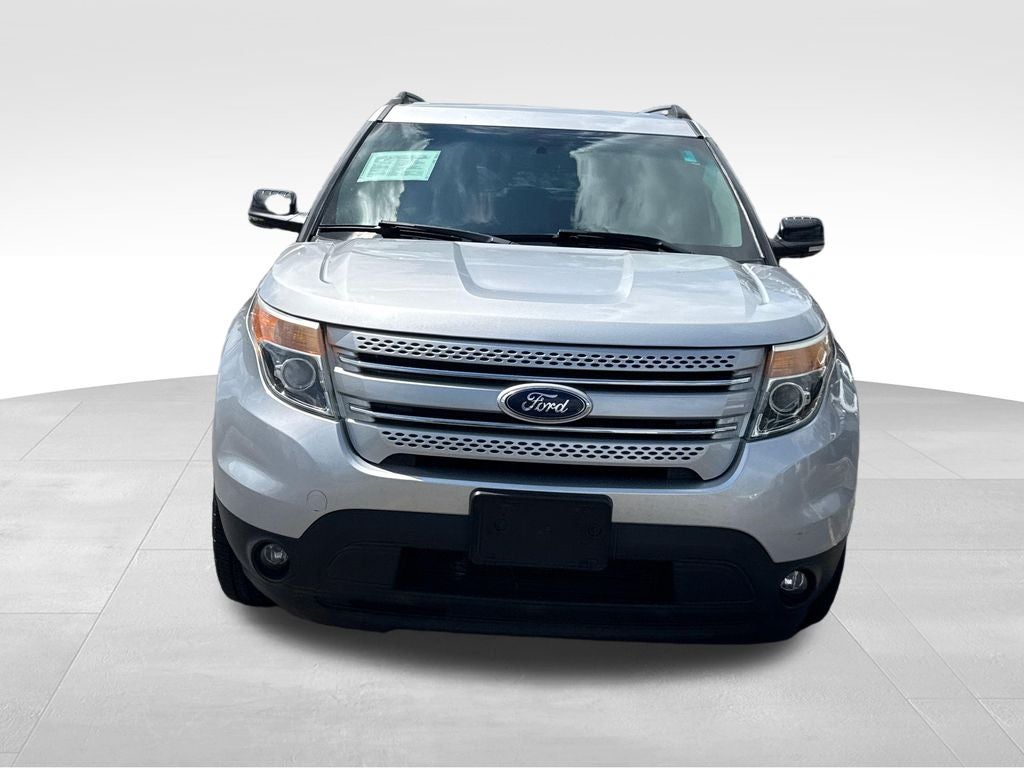 2015 Ford Explorer XLT 4WD Near Milwaukee WI
