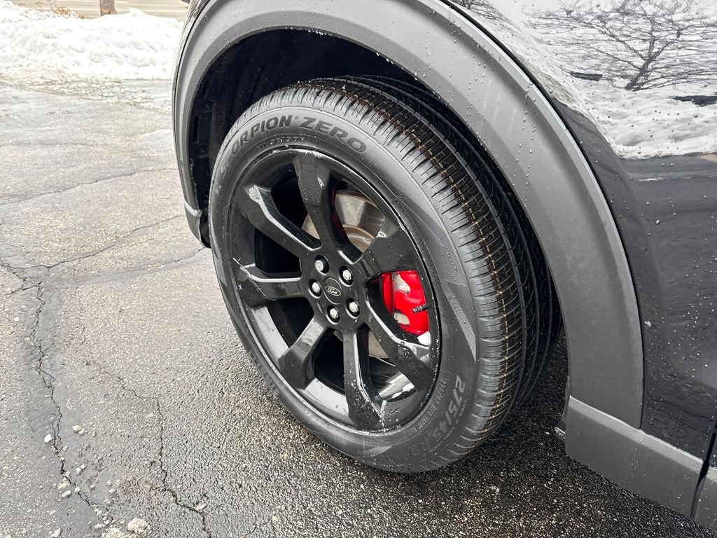 2023 Ford Explorer ST Certified 4WD Near Milwaukee WI