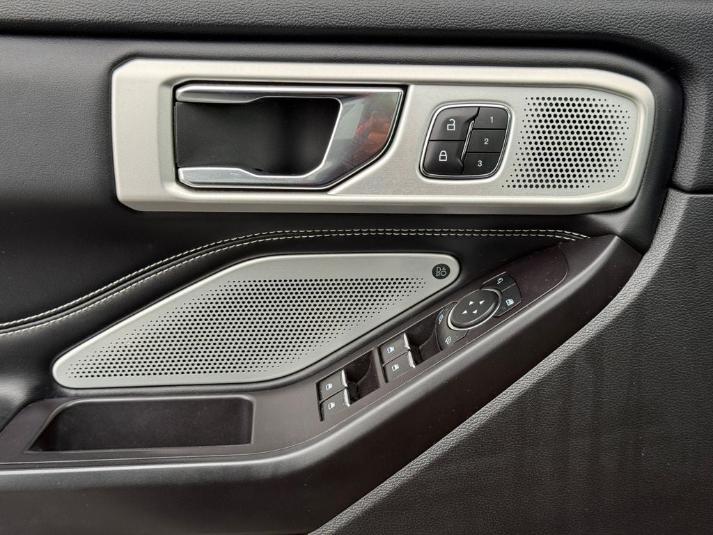 2020 Ford Explorer ST Blue Certified 4WD Near Milwaukee WI