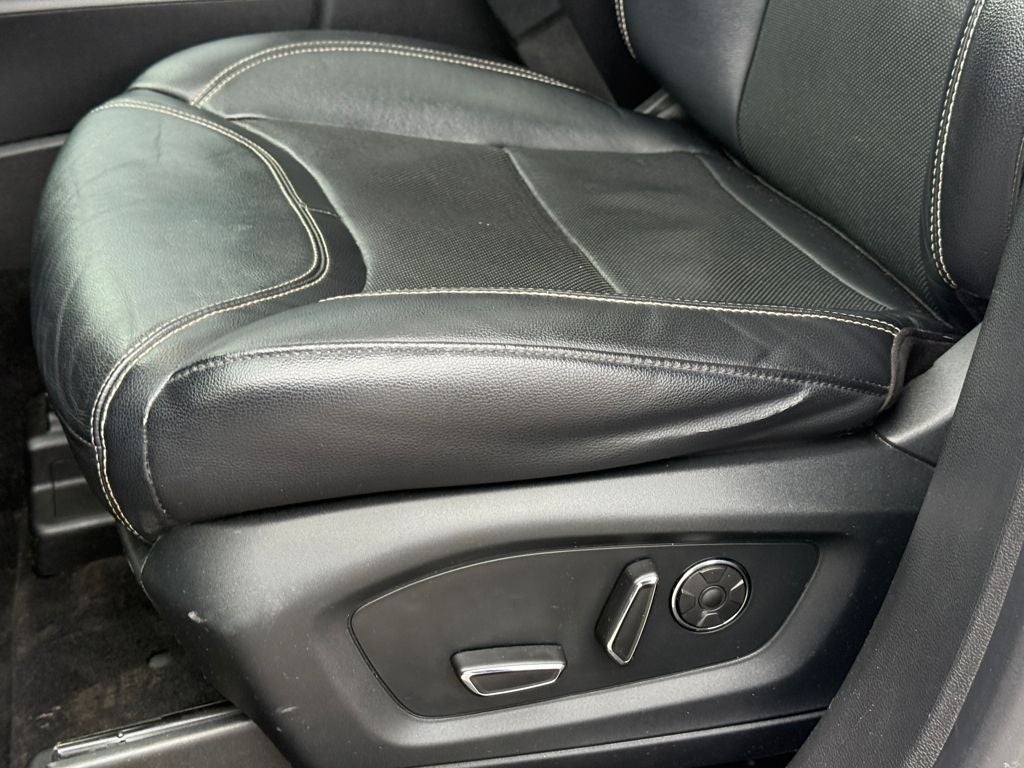 2020 Ford Explorer ST Blue Certified 4WD Near Milwaukee WI