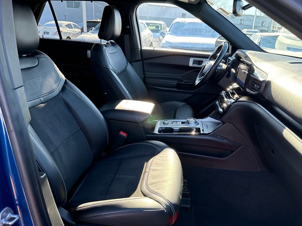 2022 Ford Explorer ST Certified 4WD Near Milwaukee WI