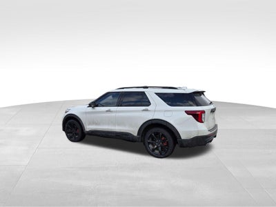 2023 Ford Explorer ST Certified 4WD Near Milwaukee WI