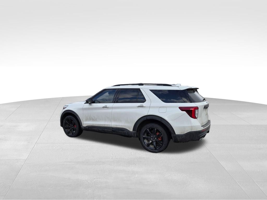 2023 Ford Explorer ST Certified 4WD Near Milwaukee WI