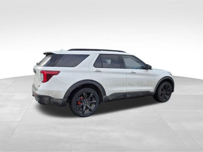 2023 Ford Explorer ST Certified 4WD Near Milwaukee WI