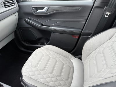 2023 Ford Escape Plug-In Hybrid Base Certified Near Milwaukee WI