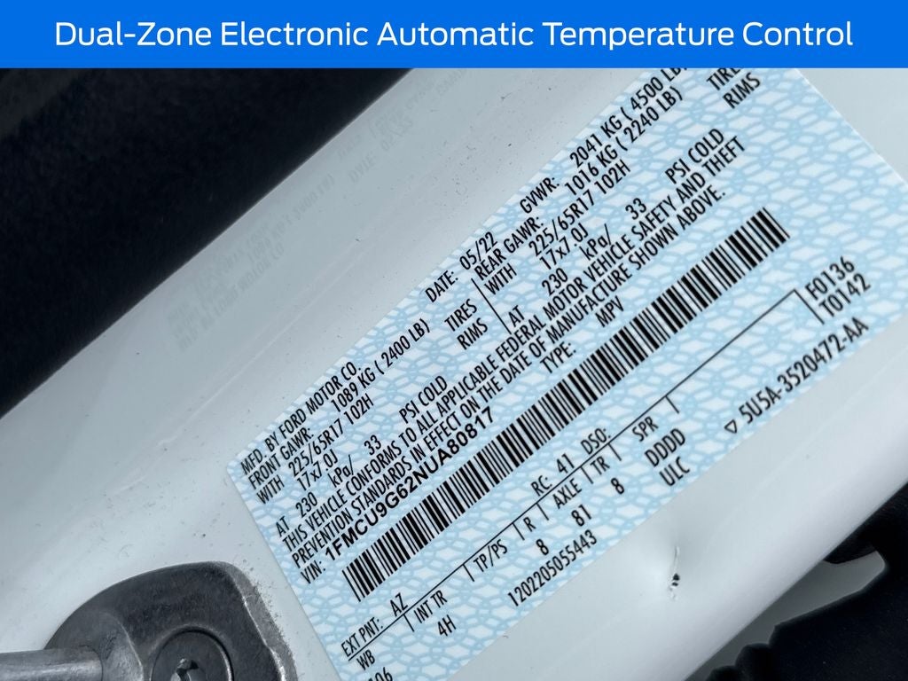 2022 Ford Escape SE Blue Certified AWD Near Milwaukee WI