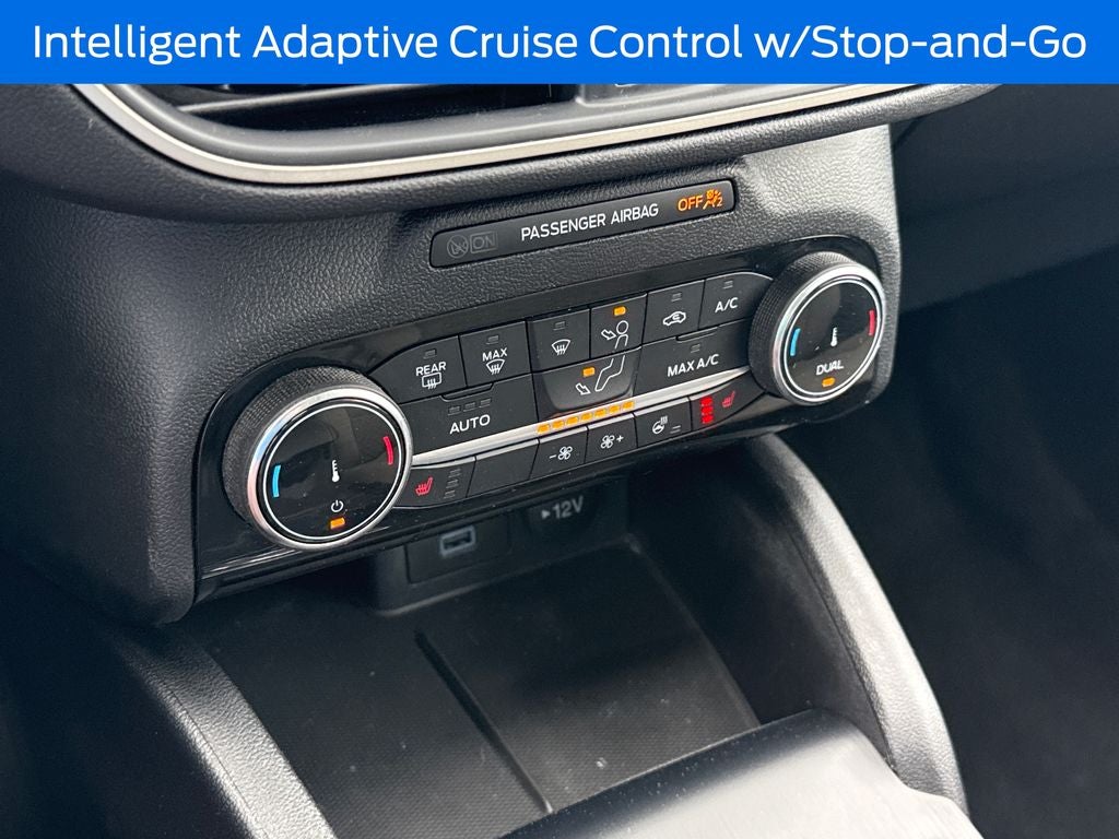 2022 Ford Escape SE Blue Certified AWD Near Milwaukee WI