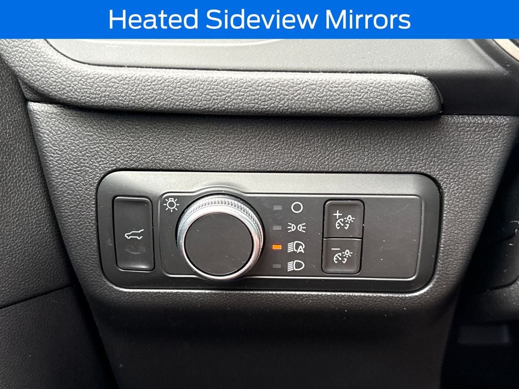2022 Ford Escape SE Blue Certified AWD Near Milwaukee WI